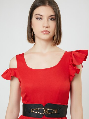 Influencer - Vestido em vermelho