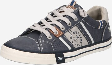 MUSTANG Sneakers laag in Blauw: voorkant