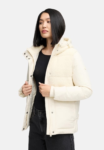 Veste d’hiver 'Sheeta 16' MARIKOO en blanc