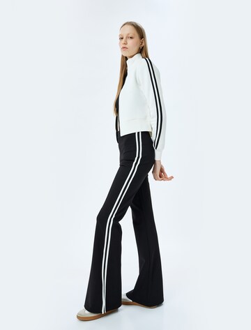 Koton Flared Legging in Schwarz