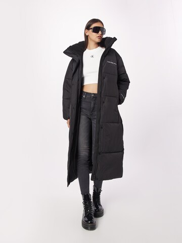 Manteau d’hiver Calvin Klein Jeans en noir