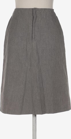 Club Monaco Skirt in S in Grey: front