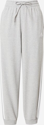 Tapered Pantaloni sportivi 'Essentials' di ADIDAS SPORTSWEAR in grigio: frontale