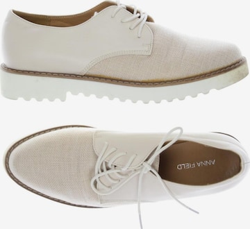 Anna Field Flats & Loafers in 40 in Beige: front