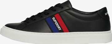 Superdry Sneaker in Schwarz: predná strana