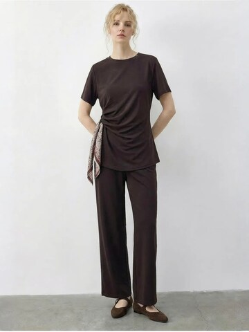 Pantalons de tailleur Bianco Lucci en marron