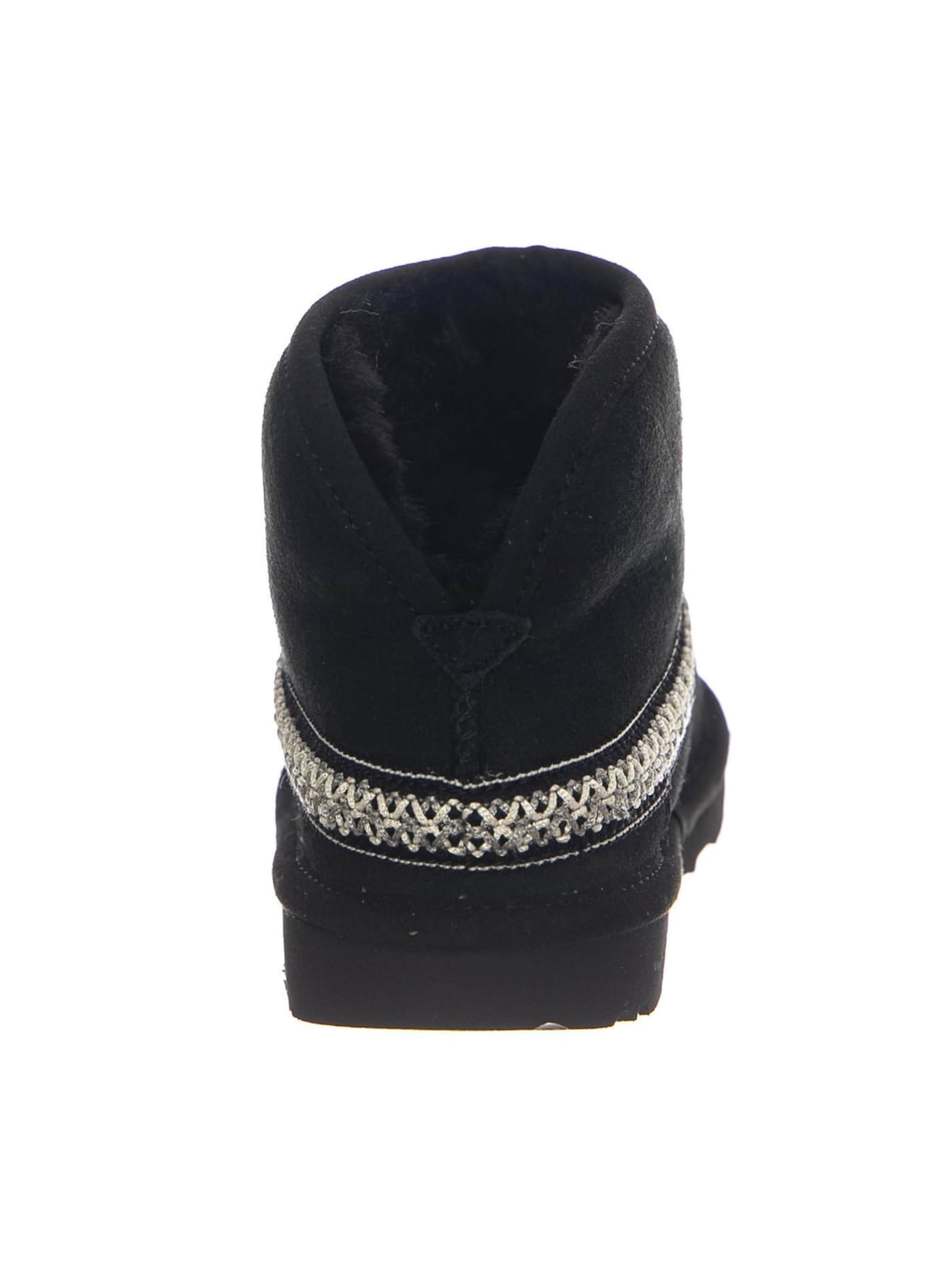 UGG Boots 'K Classic Mini Crescent Black' in Black