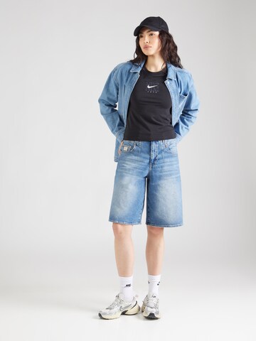 Nike Sportswear Póló - fekete