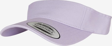 Casquette Flexfit en violet : devant