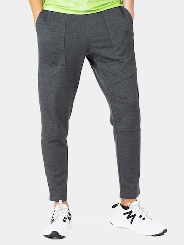 Effilé Pantalon Spyder en gris : devant