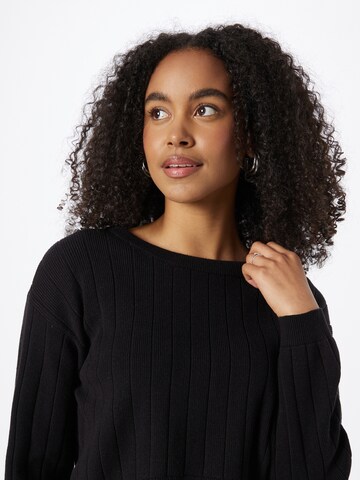 PIECES Sweater 'NATALI' in Black