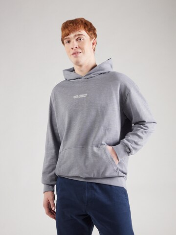 s.Oliver Sweatshirt in Grey: front