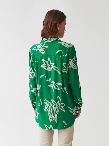 Camicia da donna ' LIBU' di TATUUM in verde