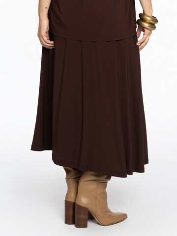 Yoek Skirt in Brown