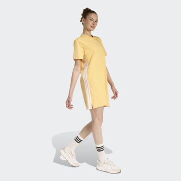 ADIDAS SPORTSWEAR Kleid 'Essentials' in Gelb
