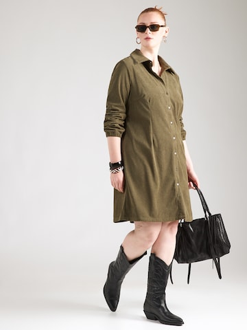 Abito camicia 'CARMAKINTA' di ONLY Carmakoma in verde