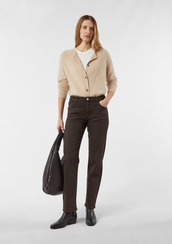 Coupe slim Jean COMMA en marron