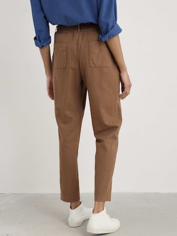 Seasalt Cornwall Tapered Pleat-Front Pants 'Nanterrow' in Brown