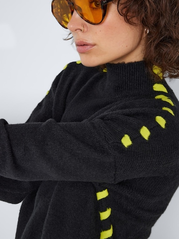 Rochie tricotat 'Donna' de la Noisy may pe negru