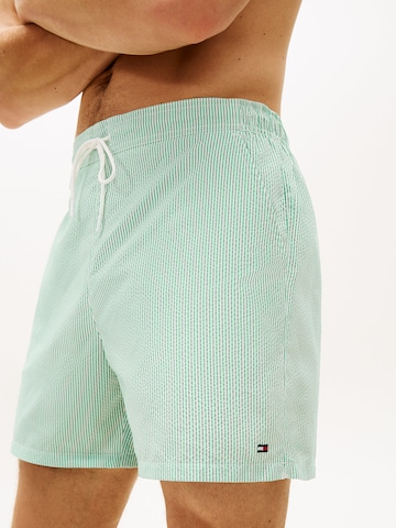 Shorts de bain TOMMY HILFIGER en vert
