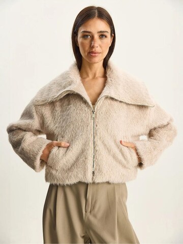 Cappotto di mezza stagione di Bianco Lucci in beige: frontale