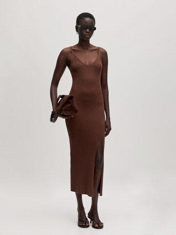 Robe 'Qiara' EDITED en marron