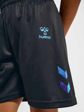 Hummel Regular Sports trousers in Black