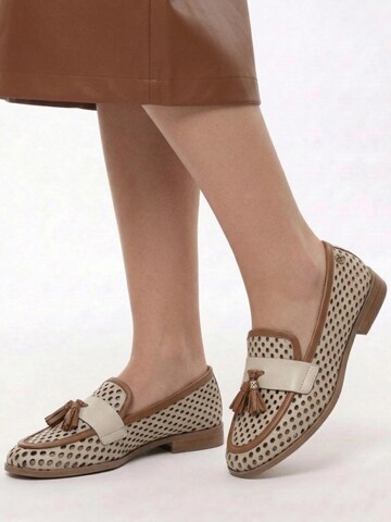 Maciejka Slipper‌‌‌‌‌‌ in Beige