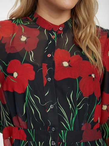 Robe 'Kyndall' NÜMPH en rouge