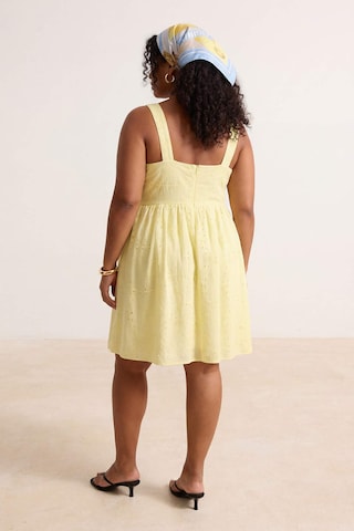 Trendyol Curve - Vestido de verano en amarillo