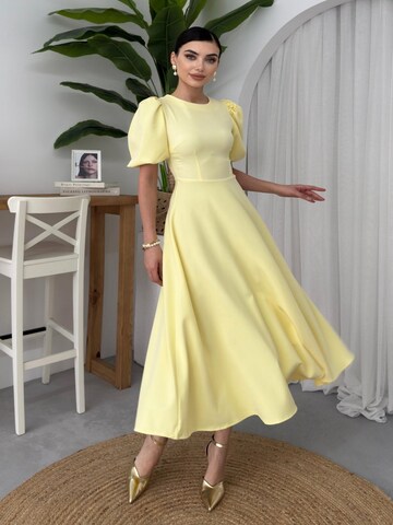 WOMAN VISION Dress in Yellow