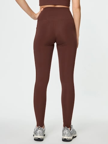 Girlfriend Collective Skinny Leggings in Braun