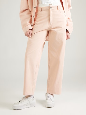 Karo Kauer Avar lõige Teksapüksid, värv roosa: eest vaates