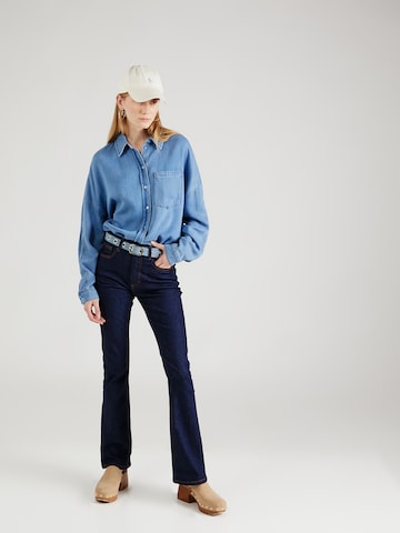 AÉROPOSTALE Flared Jeans in Blau