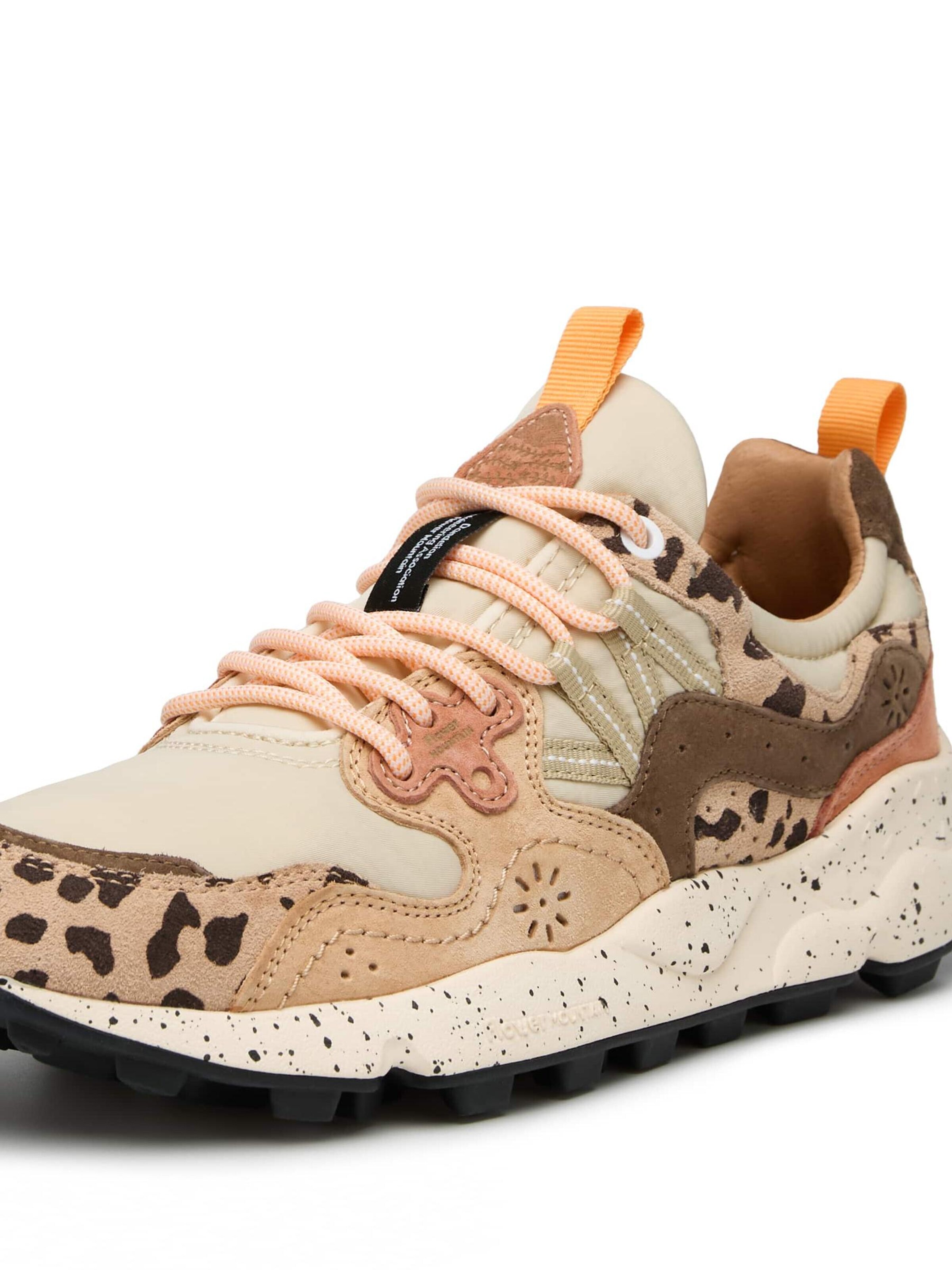 Flower Mountain Platform trainers 'YAMANO 3 UNI' in Beige