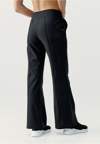 Born Regular Pants 'Leya' in Black