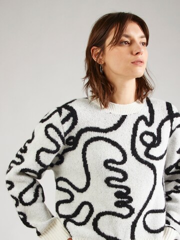 Pull-over Monki en blanc