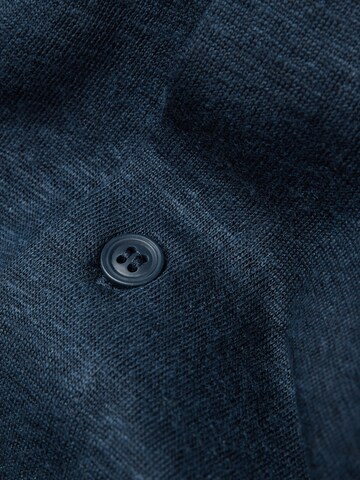 IUMAN Intimissimi Regular fit Button Up Shirt in Blue