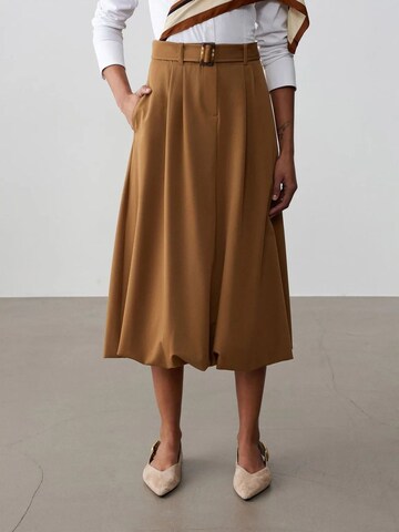 Dilvin Skirt in Brown