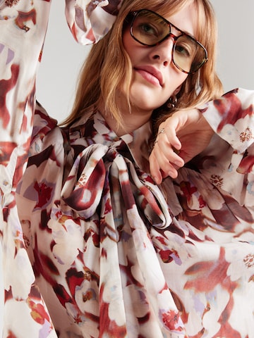 DRYKORN Blouse 'VAELIE_1' in Beige