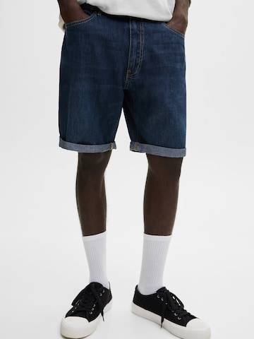 Pull&Bear Regular Shorts in Blau