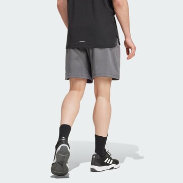 ADIDAS PERFORMANCE Regular Sportshorts 'Base' in Grau