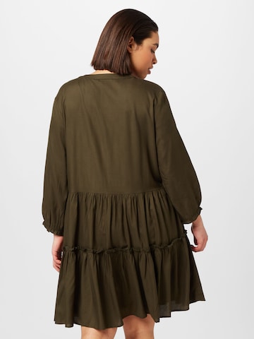 Abito 'Isabell Dress' di ABOUT YOU Curvy in verde