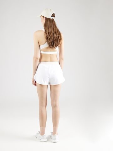 Regular Pantalon de sport 'HYPERCOURT 6' K-Swiss Performance en blanc