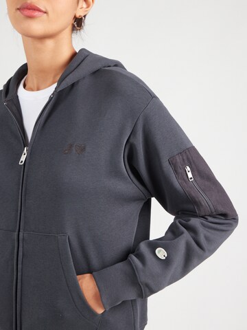 Champion Authentic Athletic Apparel Sweatvest in Grijs