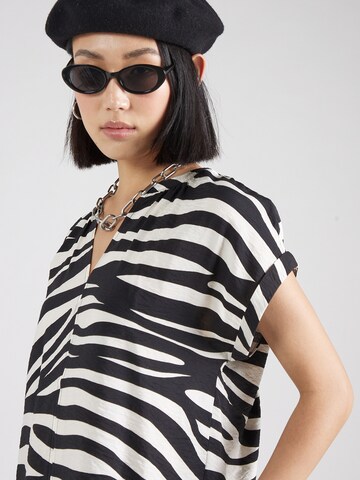 s.Oliver Blouse in Zwart