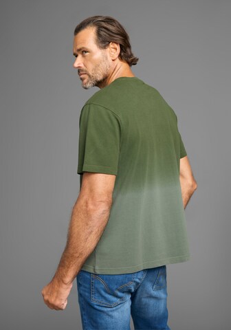 Man's World Shirt in Green