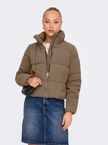 ONLY - Chaqueta de entretiempo 'ONLNew Dolly' en marrón: frente