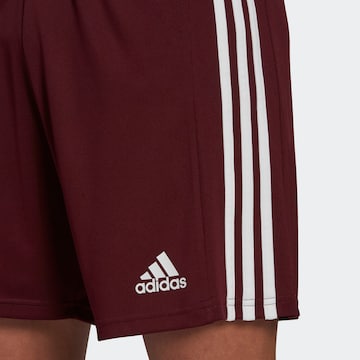 regular Pantaloni sportivi 'Squadra 21' di ADIDAS SPORTSWEAR in rosso