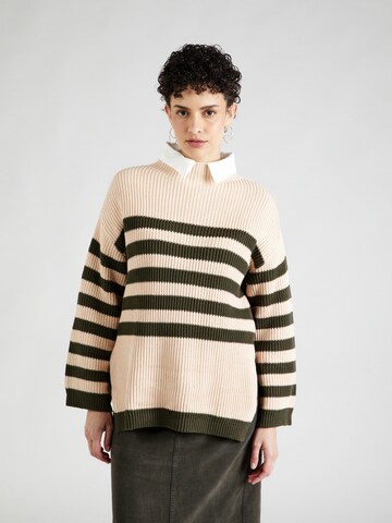 VILA Sweater 'Ching' in Green: front